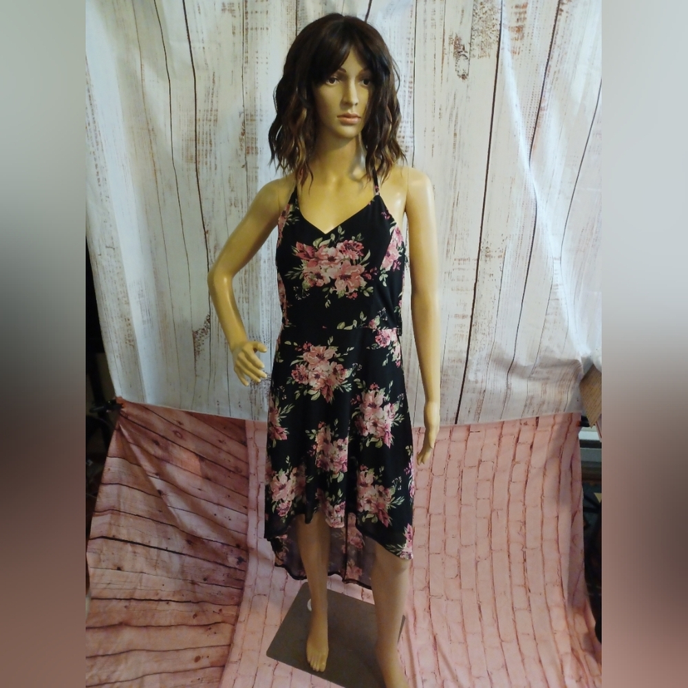 🤍 EUC No Bo Black & Pink Floral Dress Size XXL (19-Juniors)